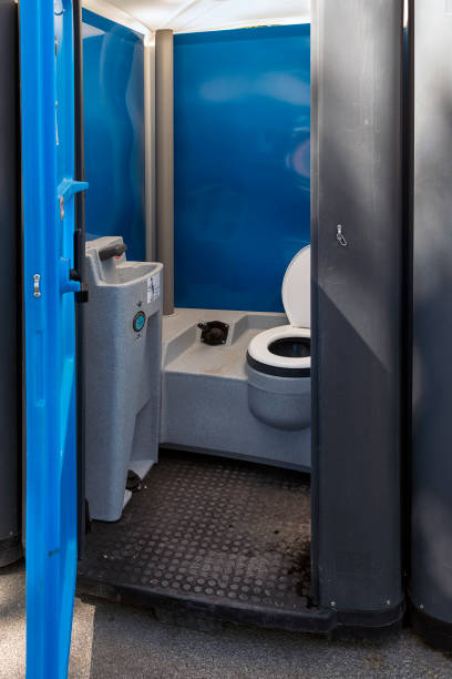 Best Luxury portable toilet rental  in Brookmont, MD